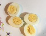 A picture of step 1 of Veg Egg Sandwich.