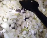 Foto del paso 1 de la receta: Sopa de verduras y costillas