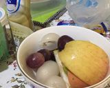 Foto langkah ke 1 dari resep Salad buah creamy.