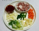 Hình bước làm 1 của món Canh tương ớt (súp tương ớt) 고추장 찌개