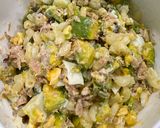 Hình bước làm 4 của món Salad 🥗 bơ trứng và nui trộn cá Tuna 🥑