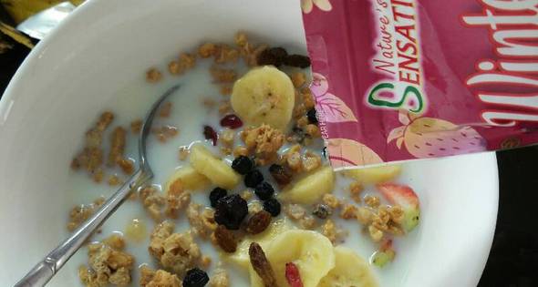 4 อาหารเช้า กราโนล่าผลไม้รวม Granola Mix Fruits(330 แคลอรี่)
