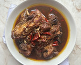 Foto langkah ke 4 dari resep Semur Ayam Pedas.