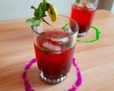 A picture of step 6 of Mint Hibiscus Iced Tea.