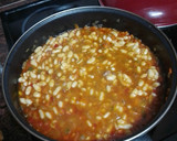 Foto del paso 5 de la receta: Guiso de judías con acelgas tiernas y costillas adobadas