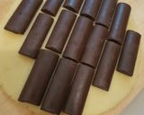 Foto langkah ke 6 dari resep Choco Stick Cookies.