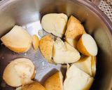 Foto del paso 1 de la receta: Puré de Papa 🥔 a la mantequilla