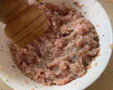 Foto del paso 5 de la receta: Hamburguesas de pollo al Jerez