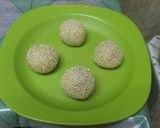 Foto langkah ke 3 dari resep Onde onde isi kacang merah.