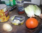 Foto del paso 1 de la receta Ensalada con queso y melocotón en almíbar