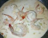 Hình bước làm 3 của món Mì Ý Tôm Sốt Kem Phô Mai (Creamy Shrimp Pasta)
