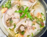Hình bước làm 4 của món Lẩu măng chua cá bớp