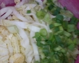 Foto langkah ke 2 dari resep Gorengan bakso sawi putih.