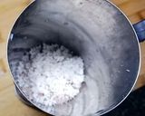 A picture of step 4 of Kerala brown rice puttu.