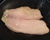 Foto del paso 4 de la receta: Filete de Tilapia con perejil y limón! 🐟🍋