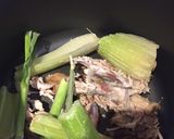 A picture of step 3 of Leftovers Chicken Stock.
