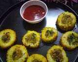 पोटैटो स्टफड रवा डिस्क रेसिपी चरण 7 फोटो