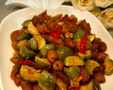 Foto langkah ke 7 dari resep Oseng Kulit Sapi + Terong Bulat.