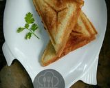 A picture of step 5 of Jhatphat omelette sandwich.