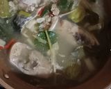 Foto langkah ke 4 dari resep Sup ikan patin.