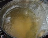 Foto del paso 1 de la receta Ensalada de pollo a baja temperatura sobre lecho de lechugas y vinagreta de sal de hierbas