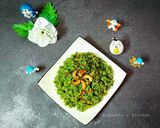 A picture of step 5 of Palak Upma.