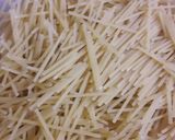A picture of step 1 of Faloodah sweet spaghetti.