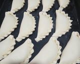 Foto del paso 3 de la receta: Empanadas de atún con caballa