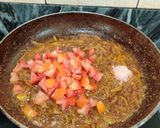 A picture of step 5 of KHAGINA (a savoury egg dish).