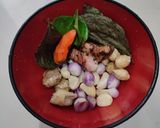 Foto langkah ke 1 dari resep Ayam Ungkep (Frozen Food).