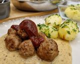 Kötbullar, avagy a híres svéd húsgombóc recept fázis 7 fotója