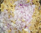 A picture of step 8 of Aalo Kay chapli kabab.