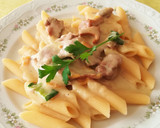 Foto del paso 24 de la receta: Penne con carne asada, chanterelle y verduras