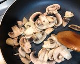 Foto del paso 2 de la receta: Empanadillas de gambas y champiñones