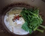 Foto langkah ke 2 dari resep Mie Dog Dog ala Warmindo.