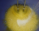 Foto del paso 1 de la receta: Bizcochuelo súper esponja casero