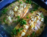 Foto del paso 6 de la receta: Merluza al vino con notas de limón!