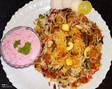 व्हेज बिर्याणी - वेजिटेबल बिर्याणी (Vegetable Biryani recipe in marathi) रेसिपी स्टेप 7 फोटो 