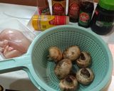 Foto langkah ke 1 dari resep Mie Ayam Jamur Kancing.