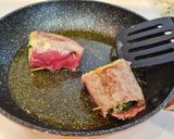 Foto del paso 5 de la receta Enrollado de ternera con espinacas y queso