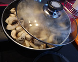 Foto del paso 3 de la receta: Champiñones en salsa con huevo