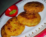 A picture of step 6 of Green Chutney Aloo Tikki.