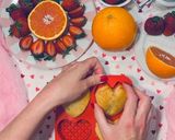 Foto del paso 13 de la receta ¡Bizcochitos ❤️ de Naranja rellenos de mermelada de fresa!