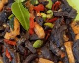 Foto langkah ke 4 dari resep Sambal Goreng Paru Pete Tahu.