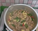 Foto langkah ke 3 dari resep Tumis Bakso Putren.