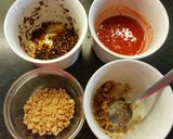 รูปขั้นตอนการทำที่ 3 ของ ก๋วยเตี๋ยว(บะหมี่)ลูกชิ้นหมูตุ๋น