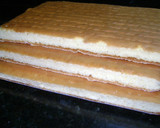 Foto del paso 3 de la receta: Chaja (torta con dulce de leche, crema y duraznos)