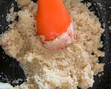 A picture of step 1 of Suji halwa.