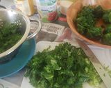 A picture of step 1 of Kale and spinach.
