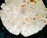 कुट्टू का पराठा (kuttu ka paratha recipe in Hindi) रेसिपी चरण 3 फोटो